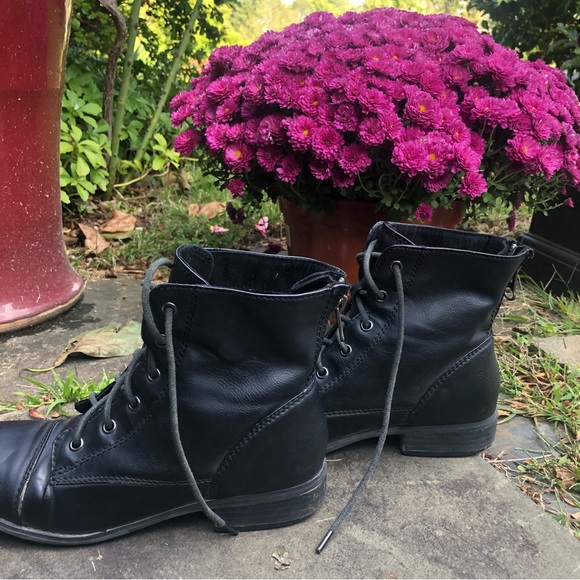 Guess Combat Boots - Picture 6 of 12